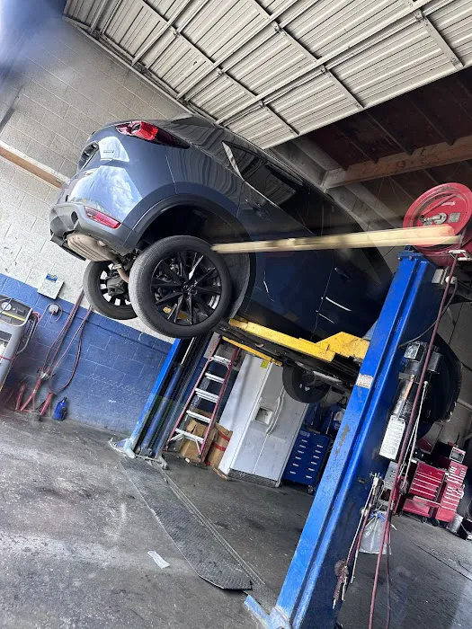 Amigo's Auto Repair 2