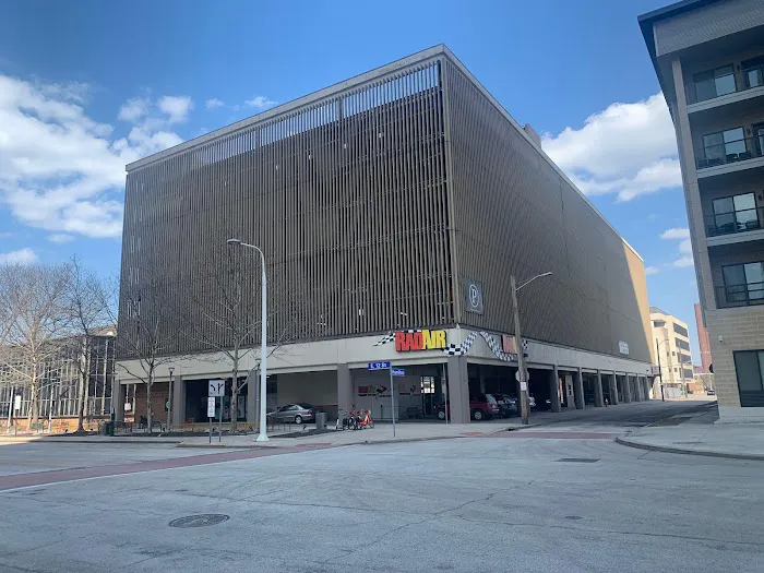 Rad Air Complete Car Care and Tire Center - Downtown Cleveland 3