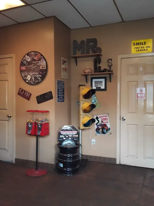 Mr C & Me Auto Service Center 6
