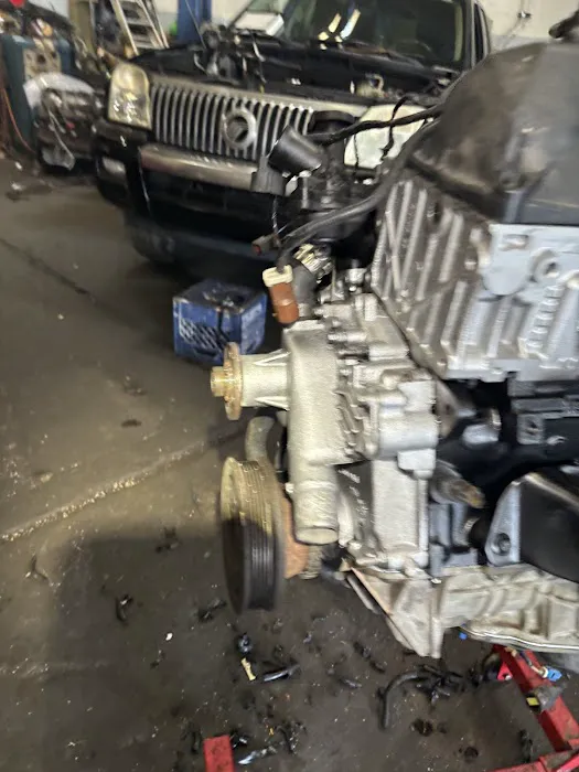 San Isidro Auto Repair 7