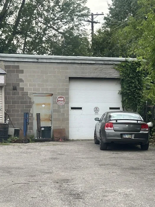 His workman auto & body LLC 3