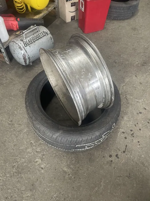 Moe's Tire Center 0