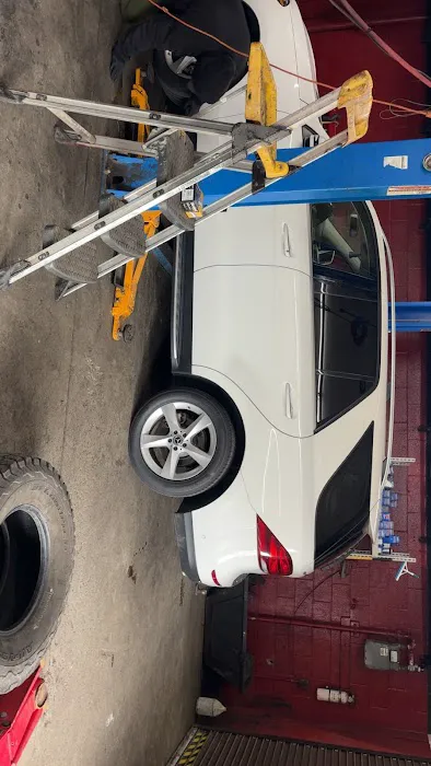 Moe's Tire Center 1