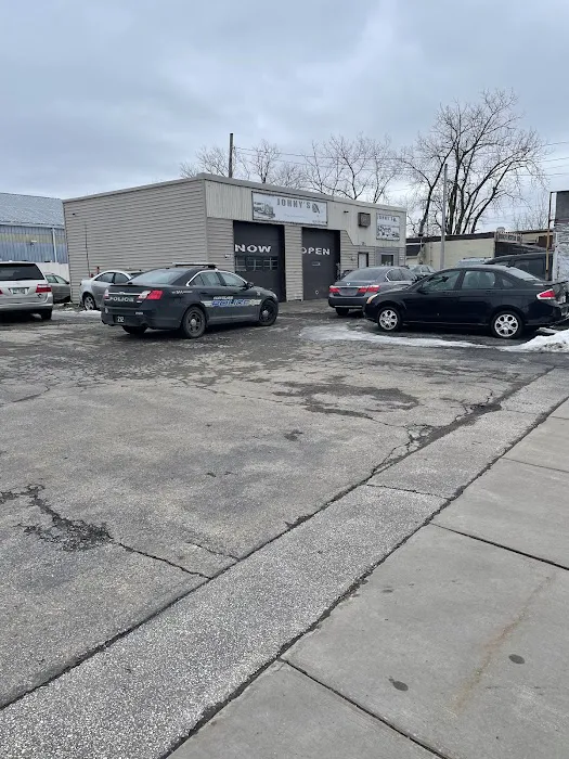 Johnny's Auto Repair 0