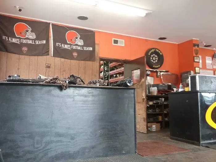 A & C Auto Parts & Wrecking Co 7