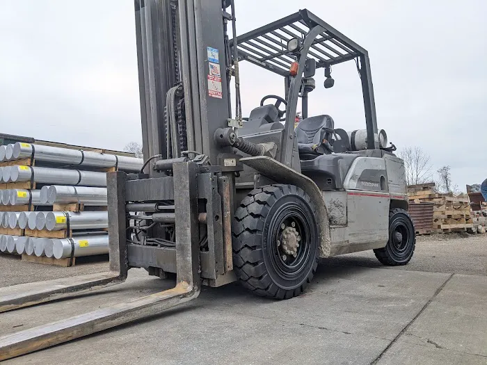 Mobile Lift Truck Tire Co 3