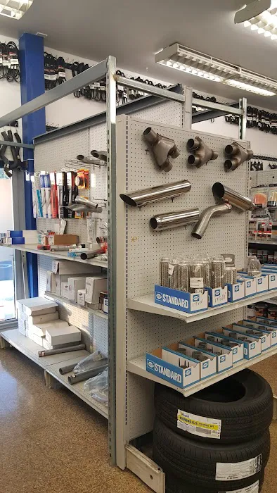 Detroit Auto Parts Plus/South 0