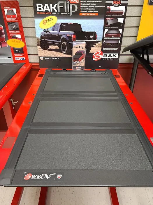 A Better Truck Cap & Hitch Parma 8