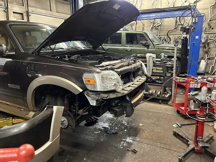 CHAPMAN AUTO SVC & MUFFLER 3