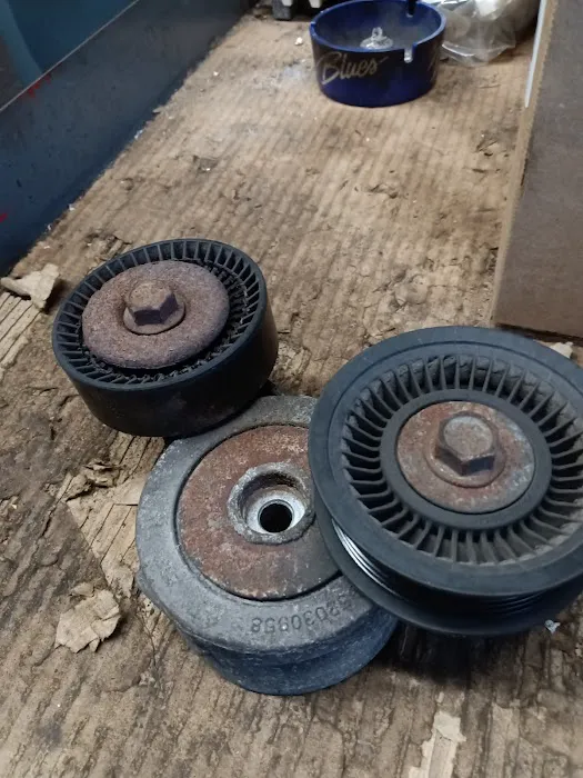 SLAVIK VILLAGE AUTOMOTIVE 0