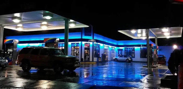 Lucas Auto Center 6