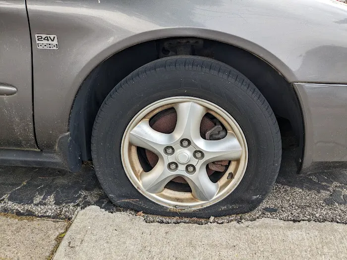 Calanni Auto Service 3