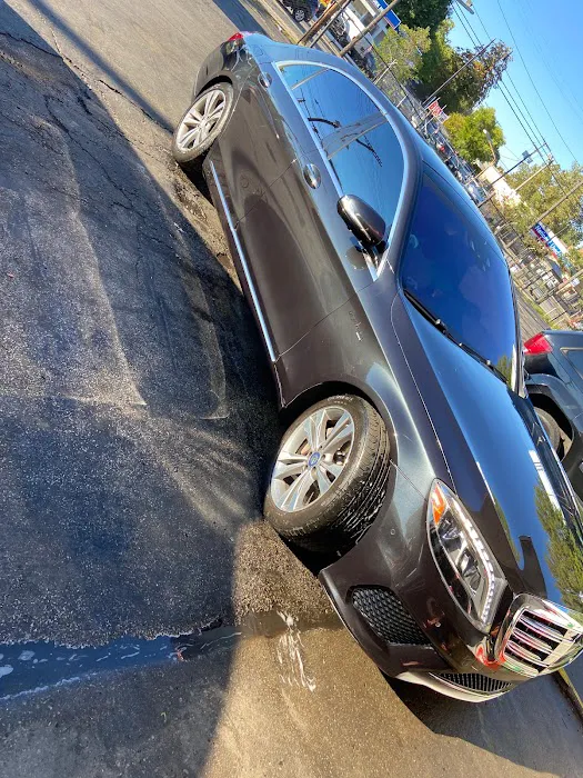 Icy Wash & Detailing 0