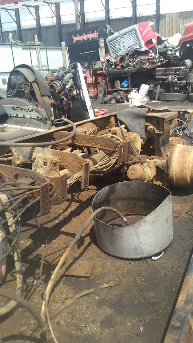 JR's Trucks and Parts 5