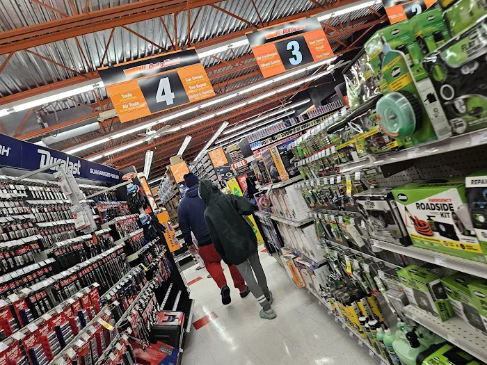 AutoZone Auto Parts 4