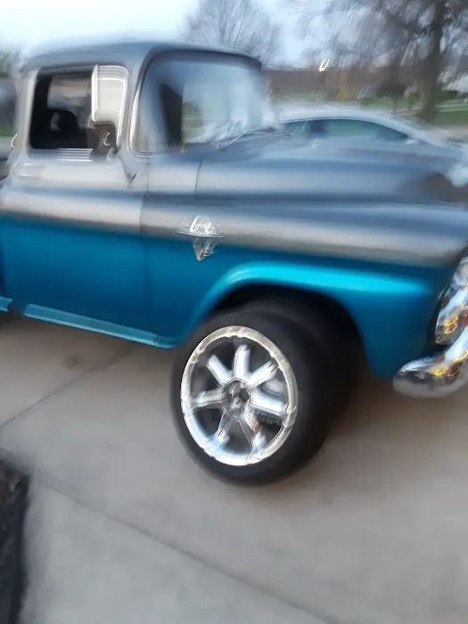 Collision Master Auto Body and Sales 6