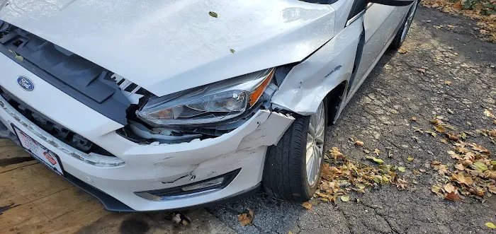 LJI Collision Center Cleveland Heights 7