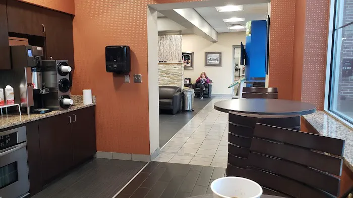 Toyota Cleveland Heights Service Department 8