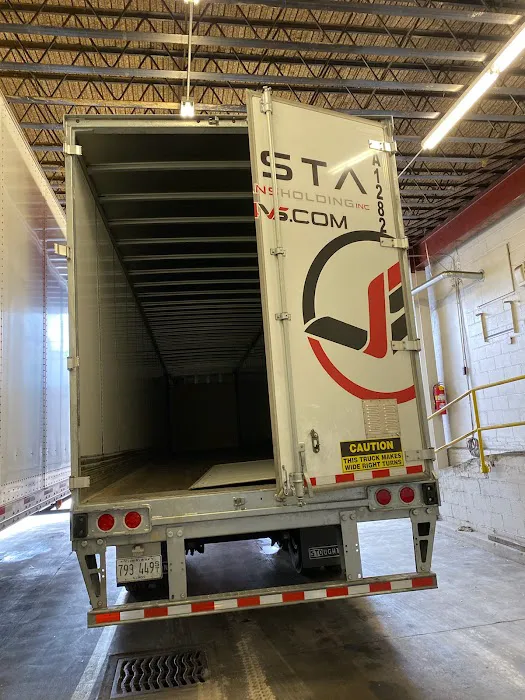 A&H Trucking, Service, & Parts 4