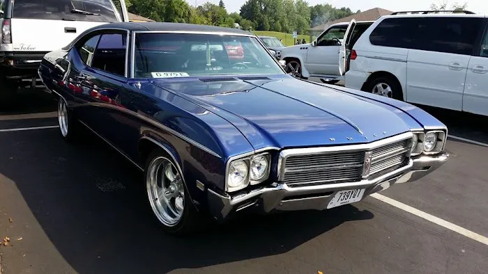 Cleveland's Classic Auto Body 3
