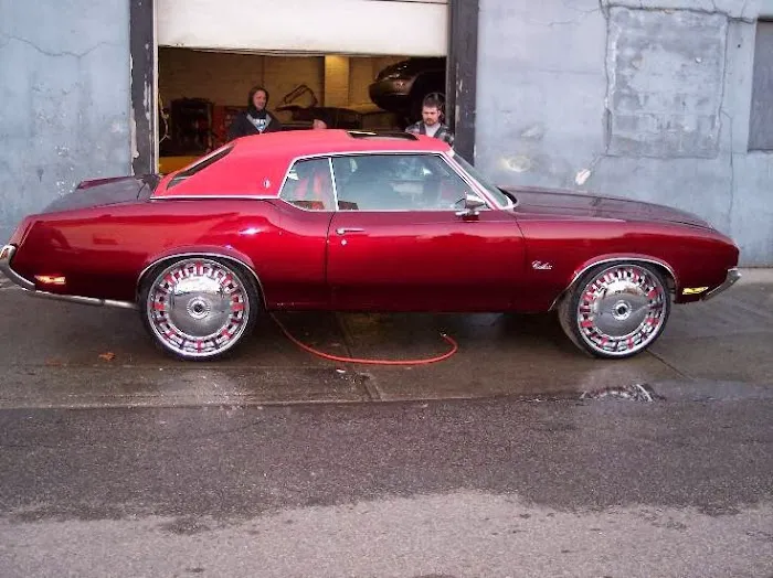 Creative Touch Auto Body 9