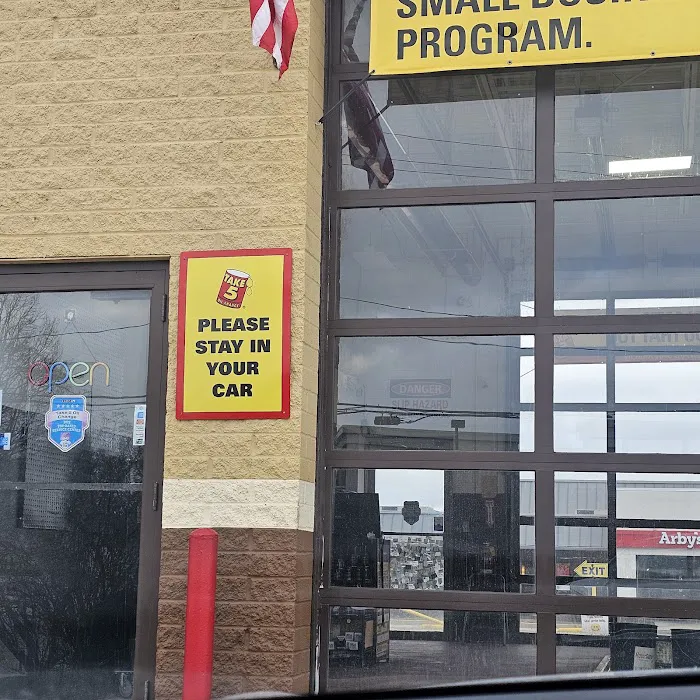 Eastern Body & Repair Co 3
