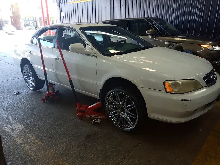 Downtown Safeway Tire and Car Care 3