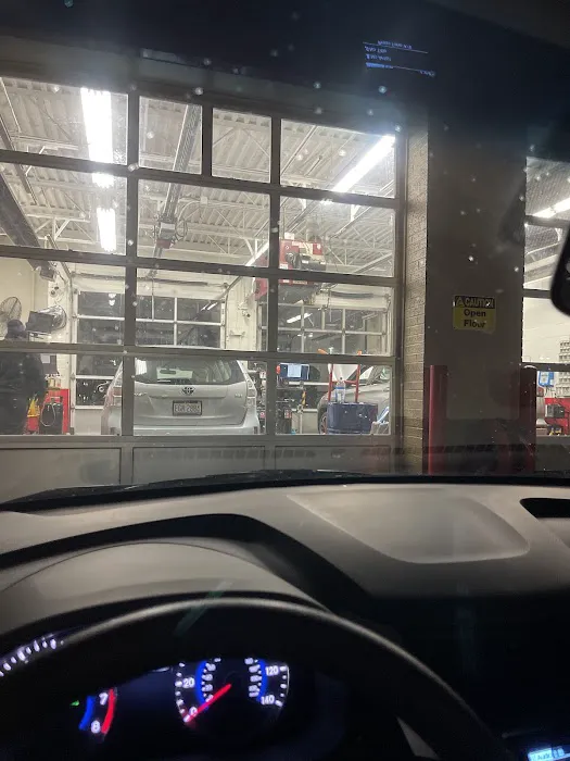 Valvoline Instant Oil Change 6