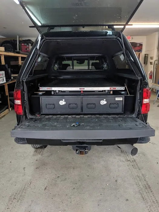 A Better Truck Cap & Hitch 4