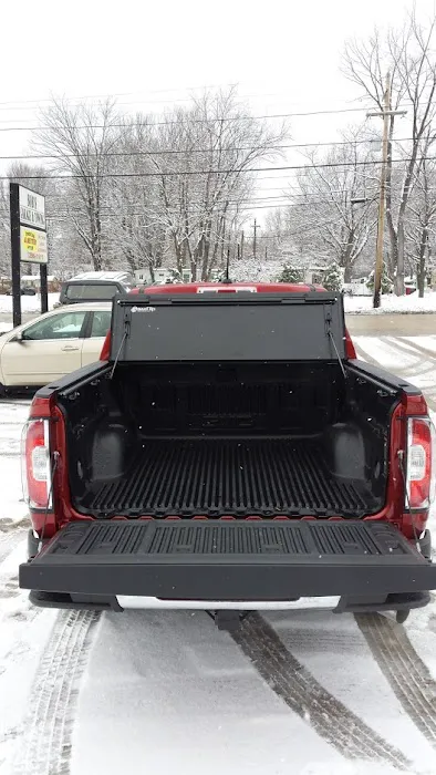 A Better Truck Cap & Hitch 3