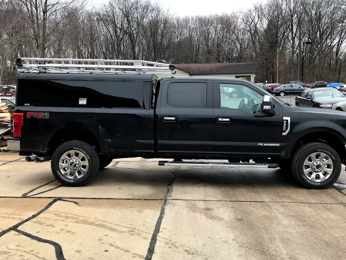 A Better Truck Cap & Hitch 8