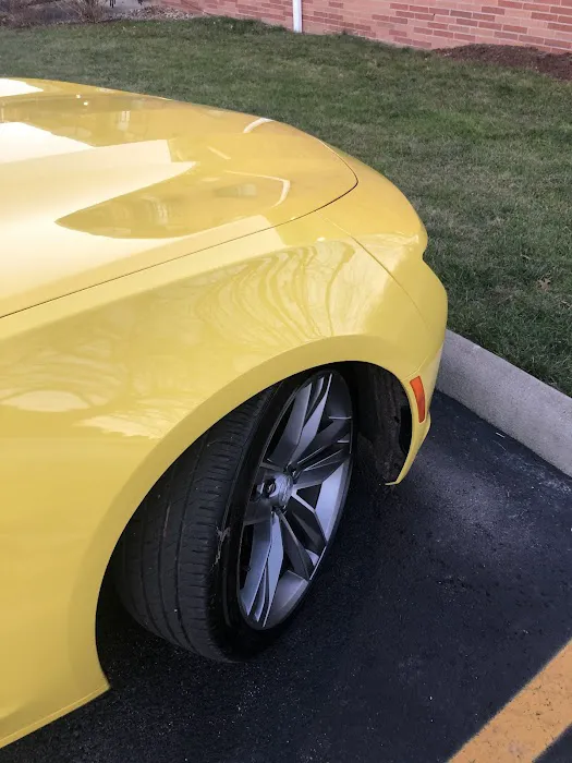 Serpentini Collision Center - Middleburg Heights 6