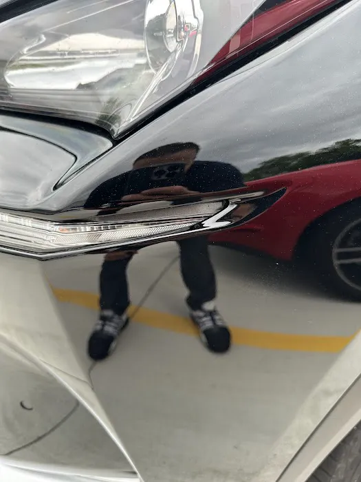 Serpentini Collision Center - Middleburg Heights 3