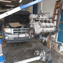 Doc's Automotive and Mufflers ico