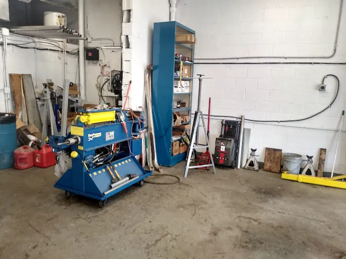 Doc's Automotive and Mufflers 9