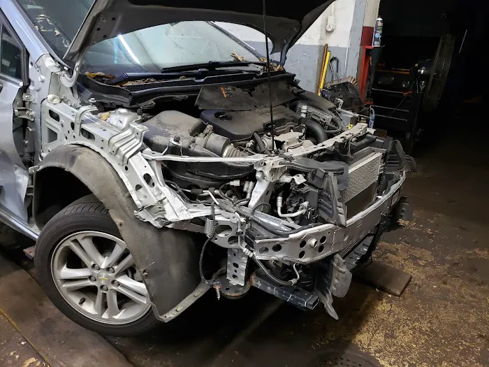 Gallagher's Expert Auto Repair 9
