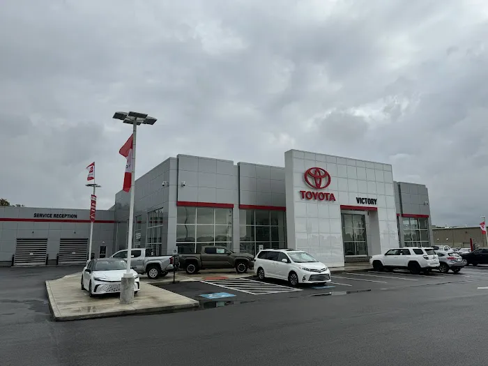 Victory Toyota of Ashtabula County Service 8