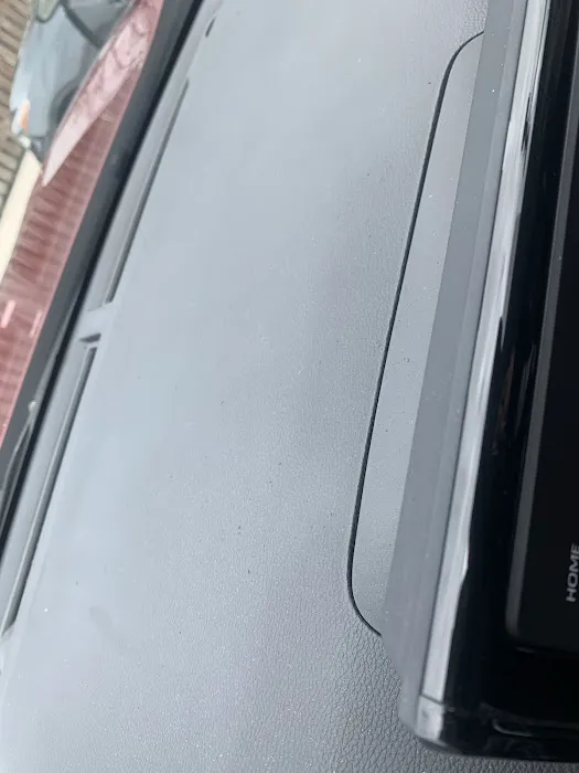 84 Auto Glass 2