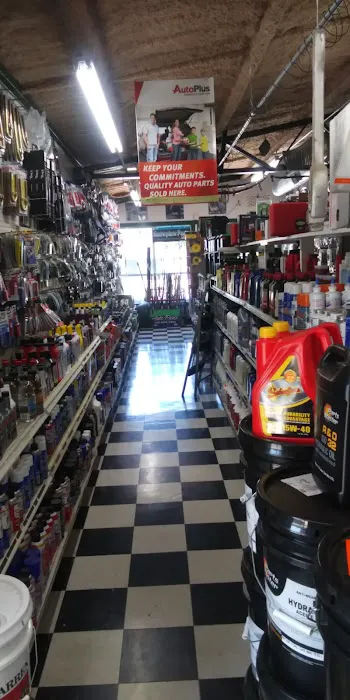 Lakeshore Auto Parts 0
