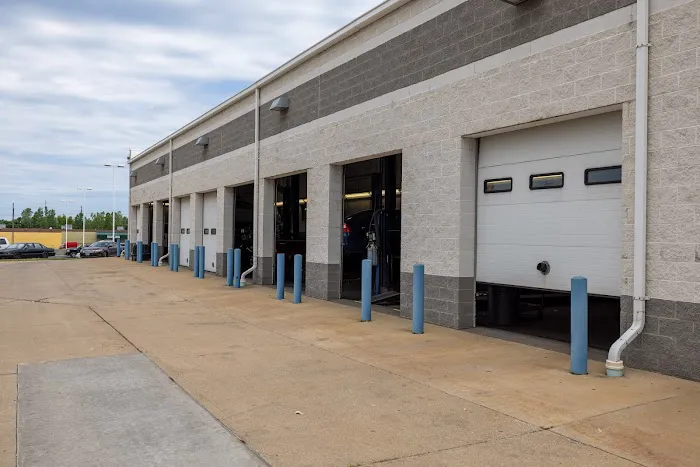 Ford East Service Center 3