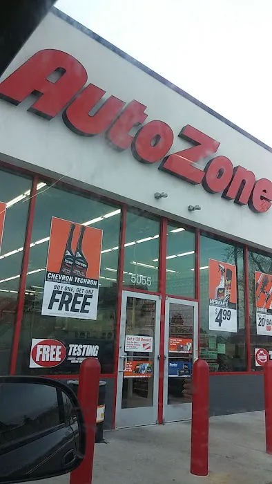 AutoZone Auto Parts 4