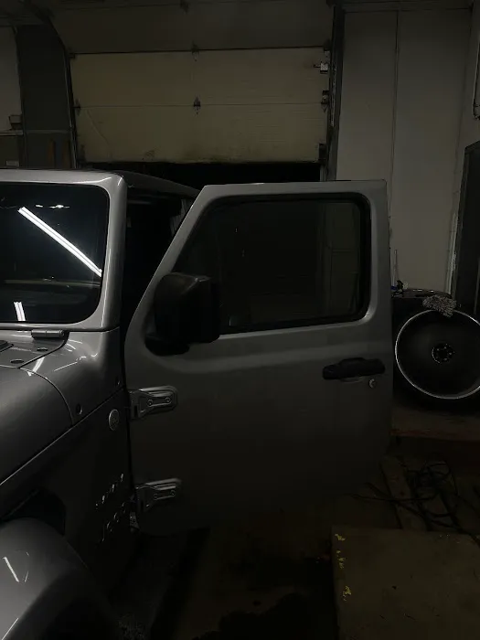 Platinumm Touchhhh Auto Tint , Detail & Wash 3