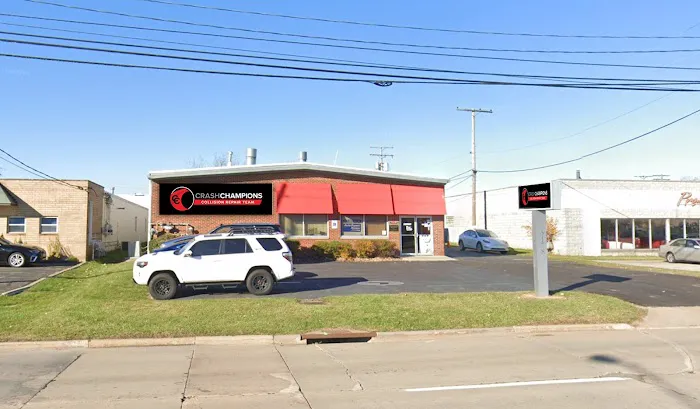 Crash Champions Collision Repair Bedford Heights 1