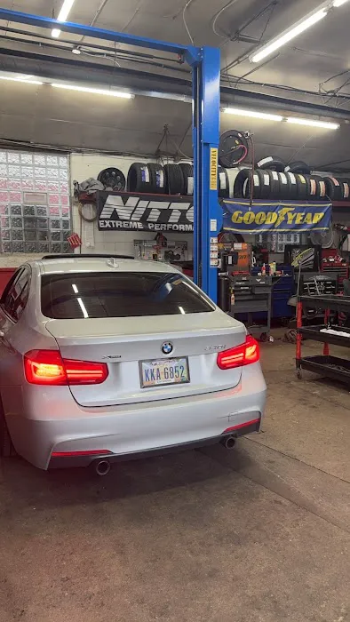 S-Line Tire and Auto 3