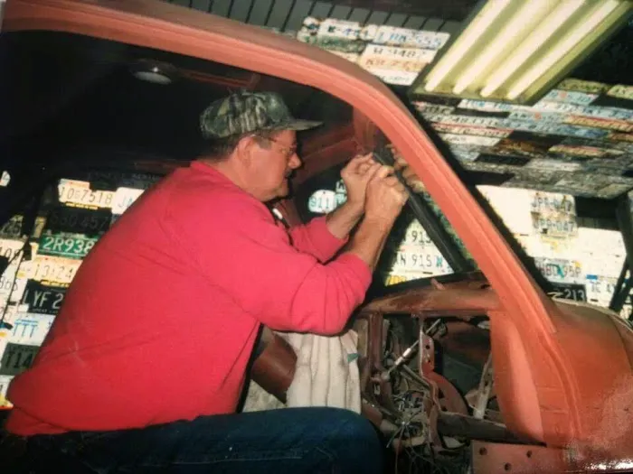 Senneco Auto Glass 1
