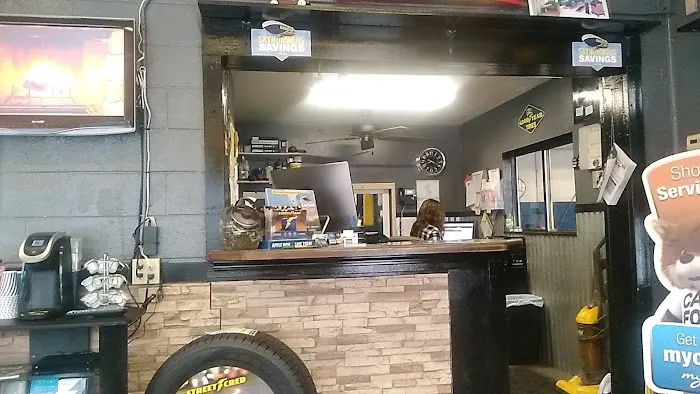 Van's Tires Streetsboro 8