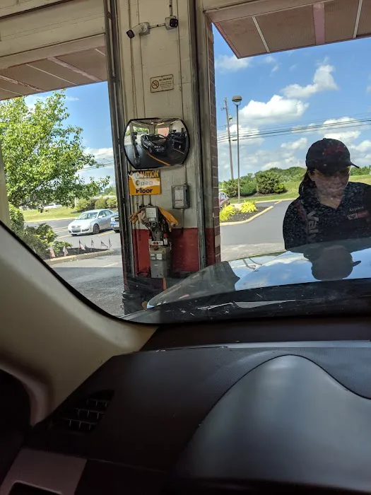 Valvoline Instant Oil Change 4