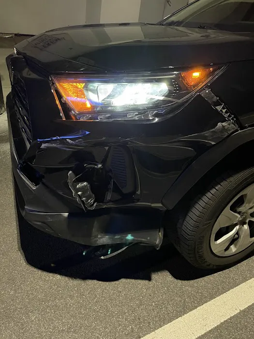 Deluxe Auto Body and Frame 1
