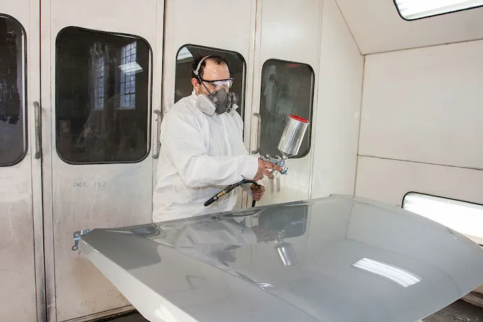 Deluxe Auto Body and Frame 7