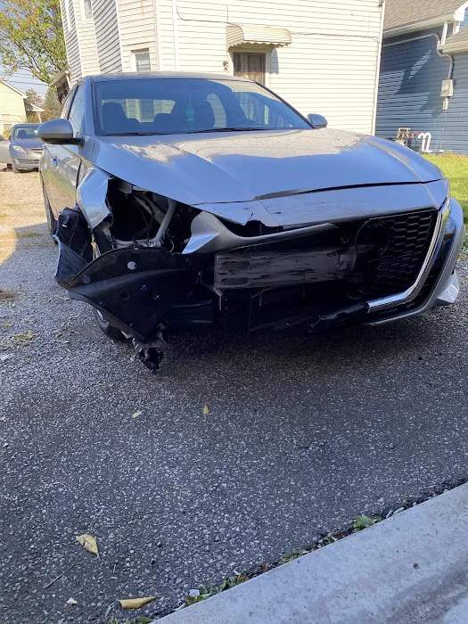 Deluxe Auto Body and Frame 8
